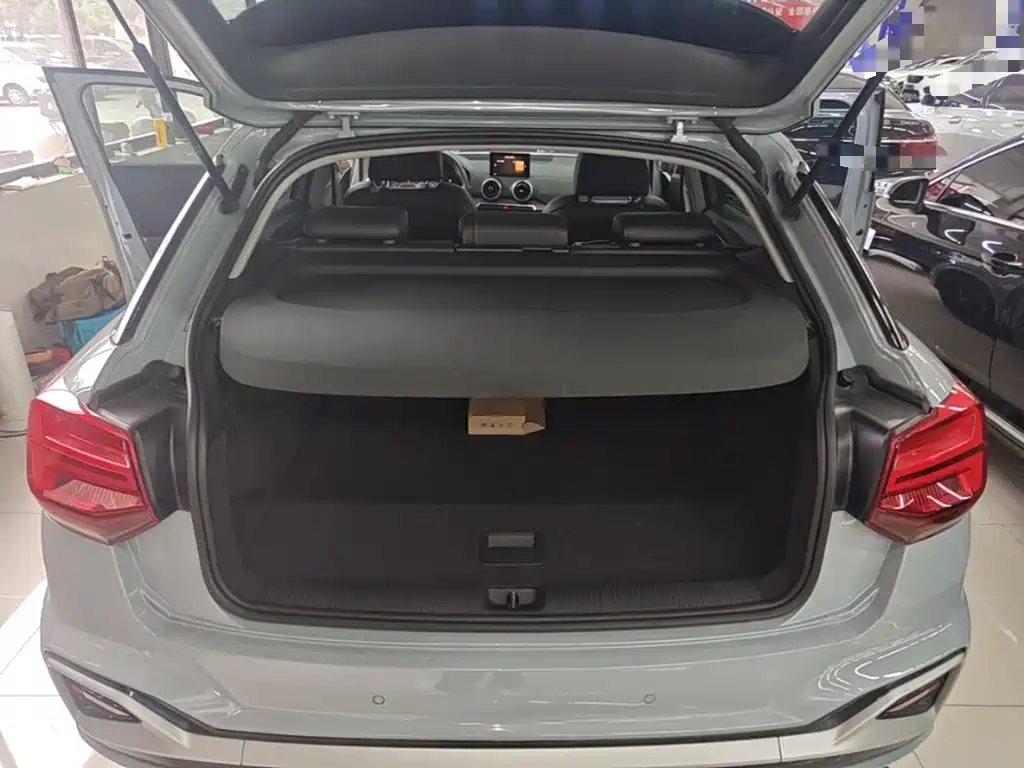 Audi Q2L — миниатюра 19