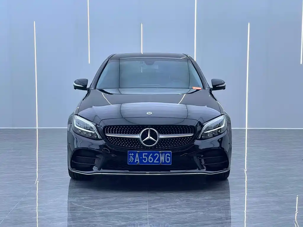 Mercedes-Benz C-Class — миниатюра 2
