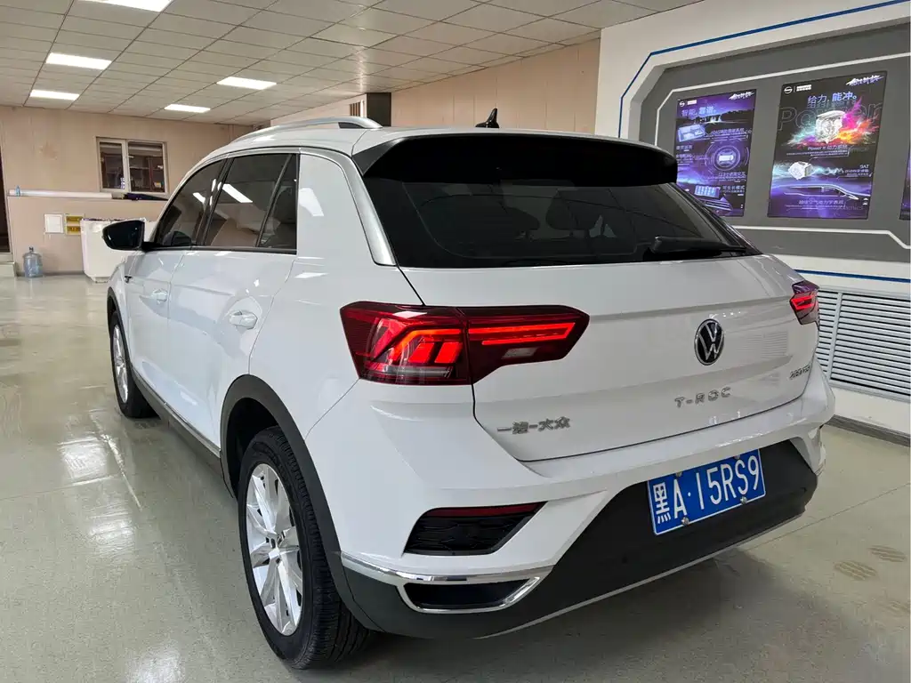 Volkswagen T-Roc 280TSI DSG 2WD Elite PLUS, фото 4