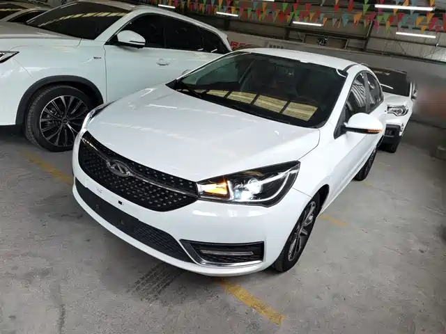 CHERY ARRIZO 5