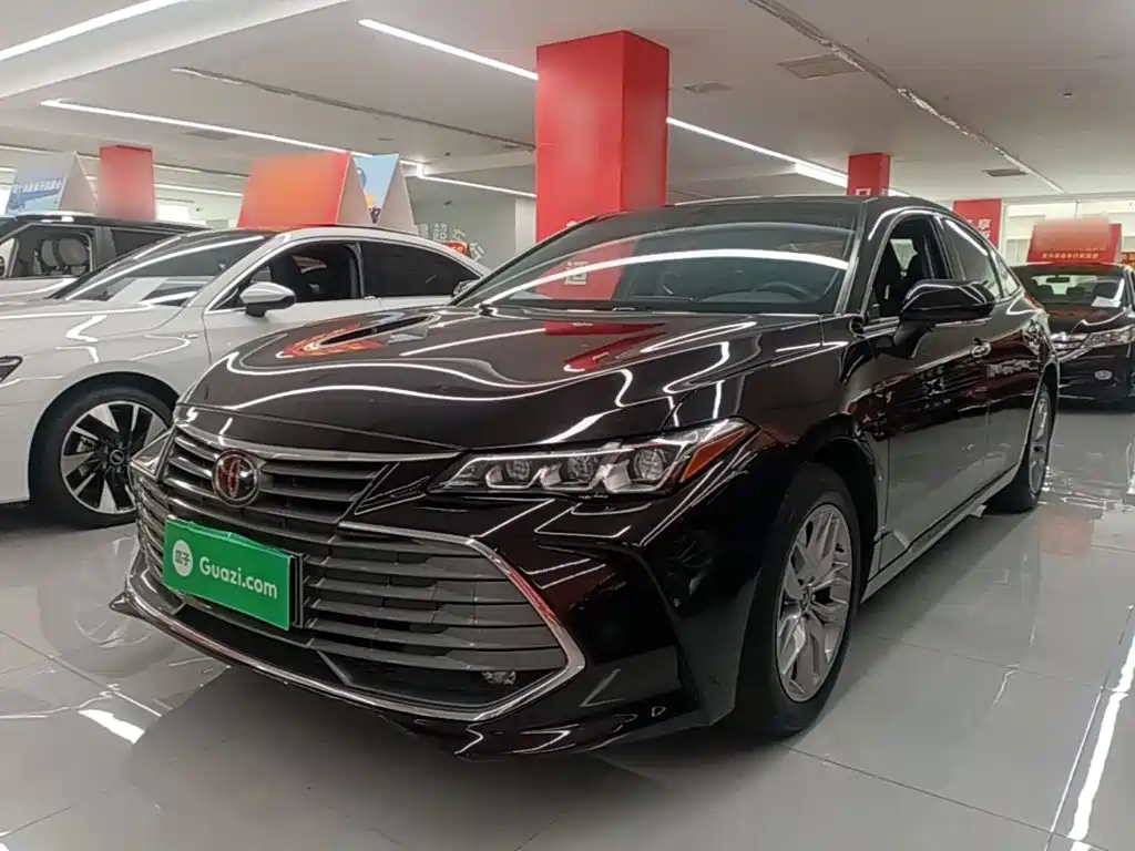 Toyota Avalon — миниатюра 2