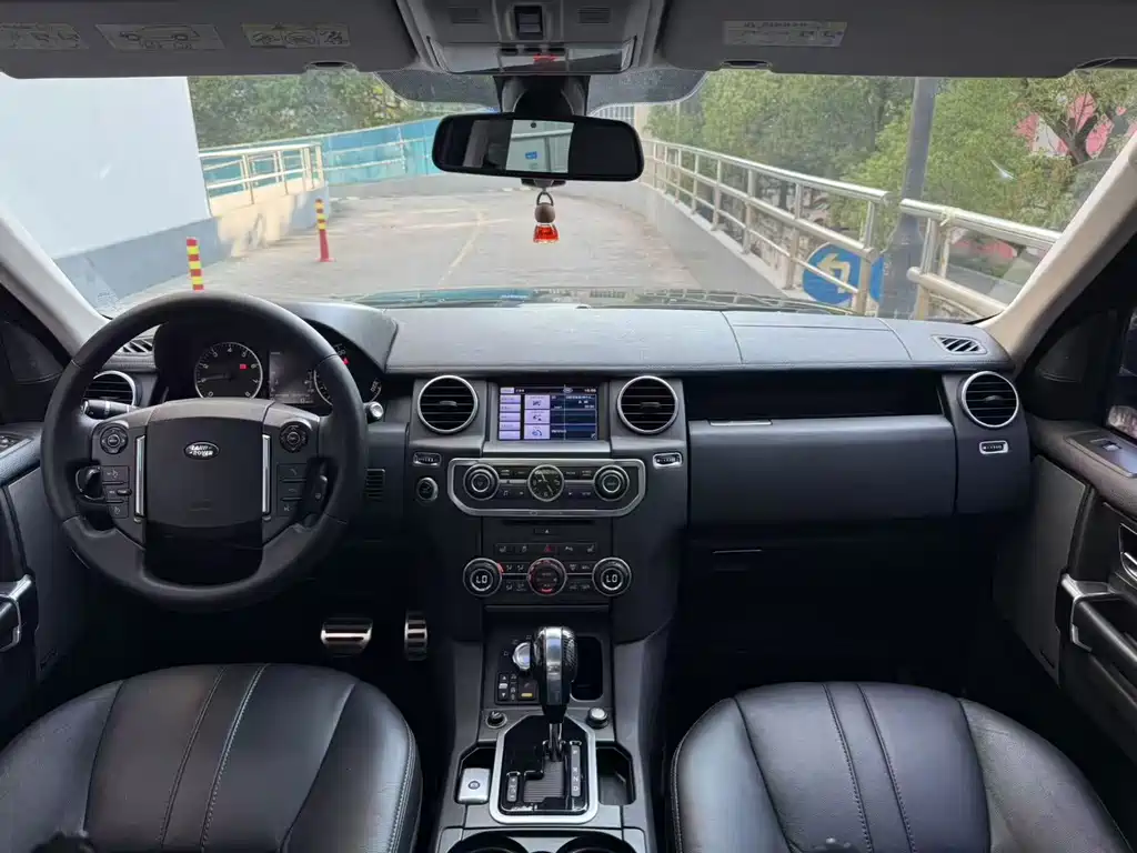 Land Rover Discovery 2012 5.0 V8 HSE