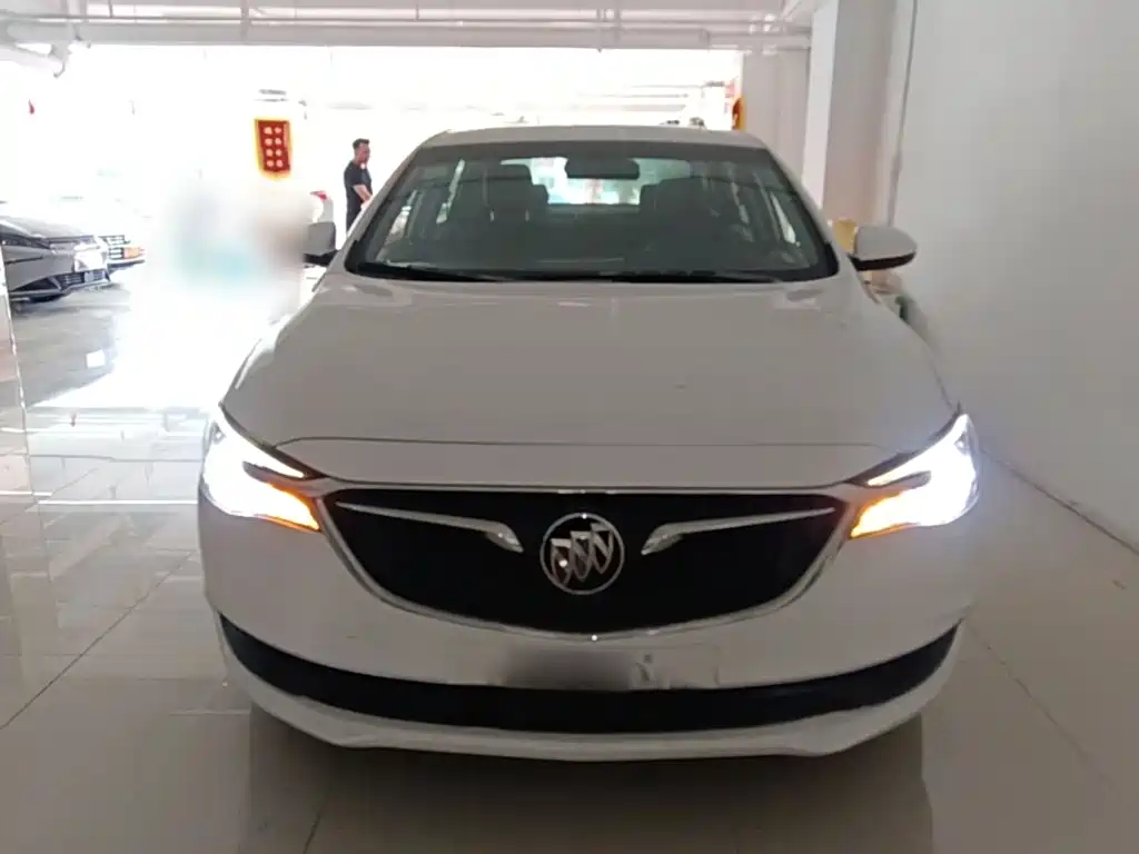 Buick Excelle — миниатюра 3