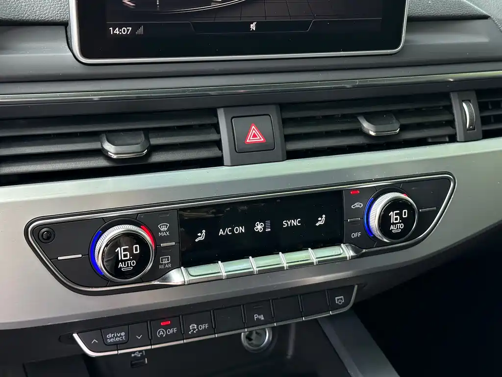 Audi A4L — миниатюра 12