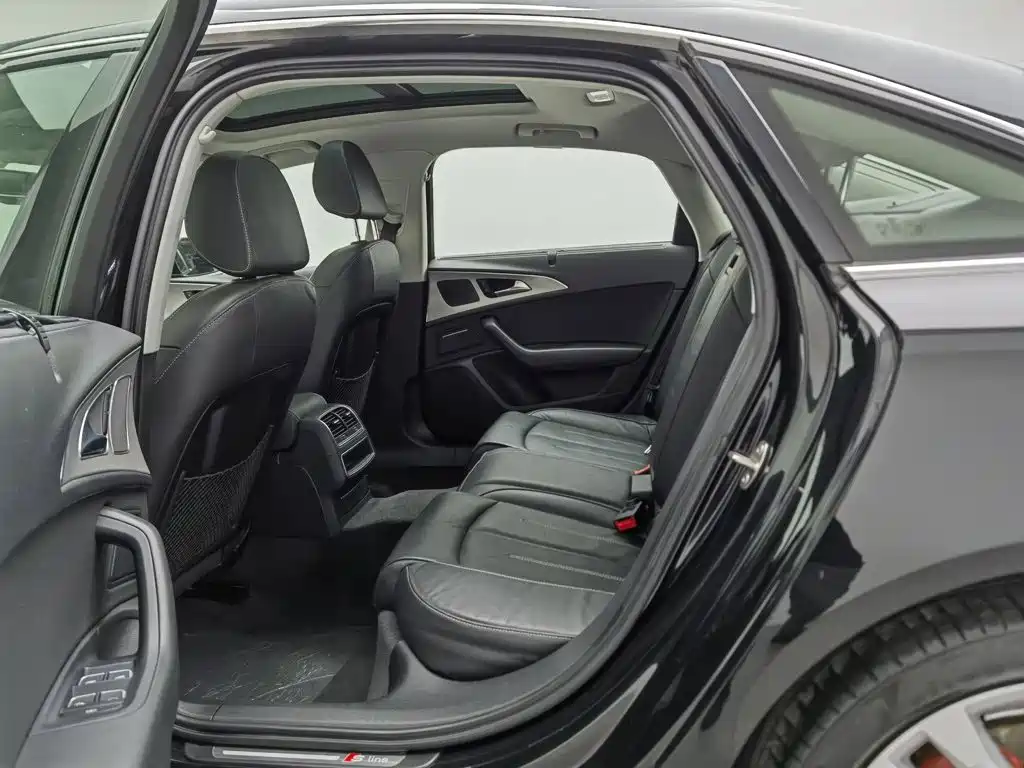 Audi A6L — миниатюра 15