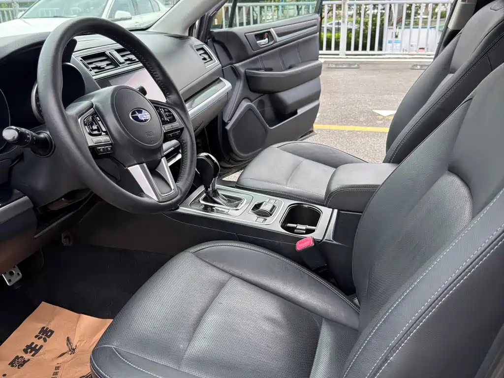 Subaru Outback — миниатюра 4