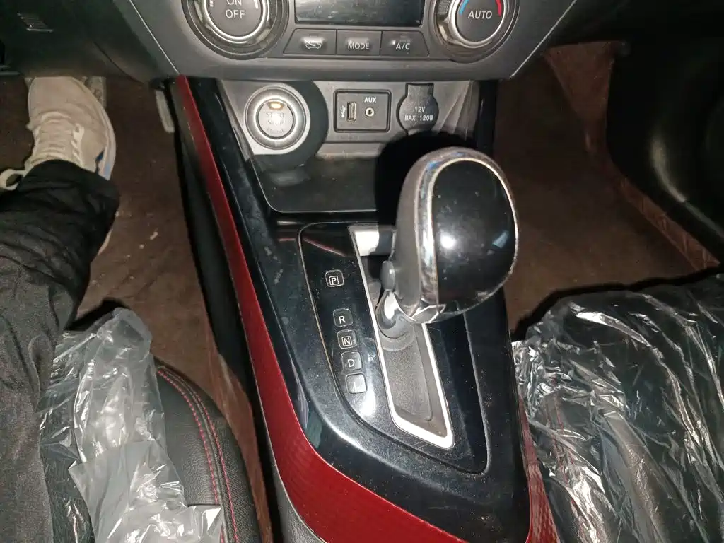 Nissan Bluebird — миниатюра 14