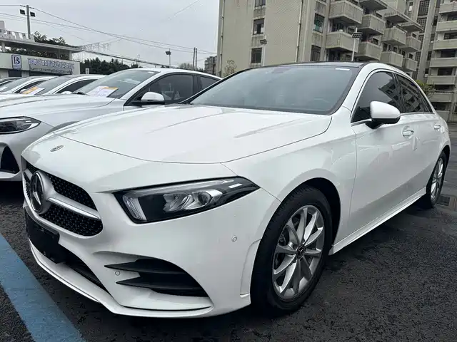 MERCEDES-BENZ A CLASS