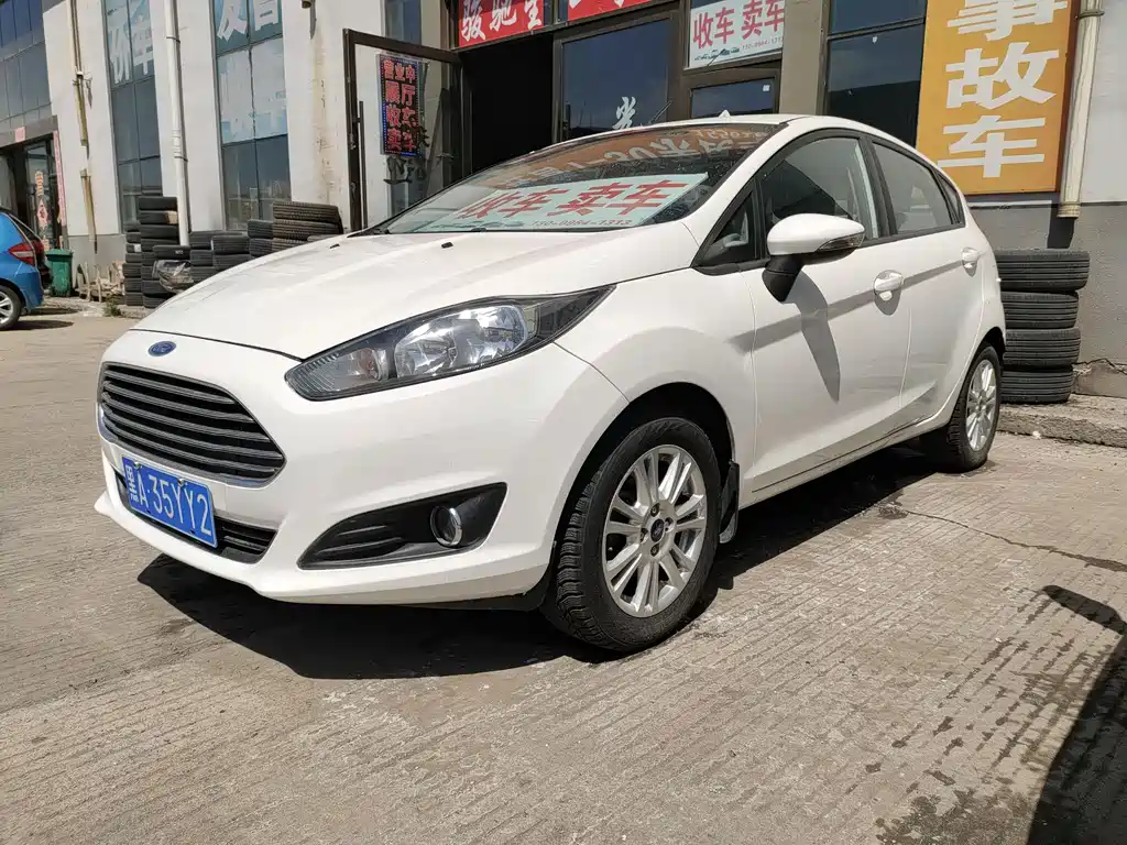 Купить Ford Fiesta