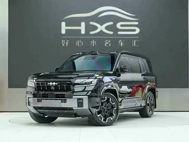 FANG CHENG BAO LEOPARD 8 2025