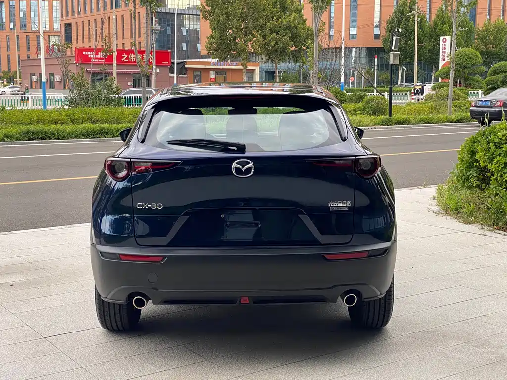 Mazda CX-30 — миниатюра 8