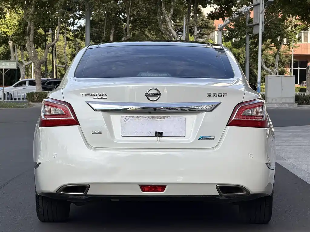 Nissan Teana — миниатюра 5