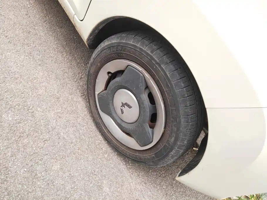 Wuling MINIEV — миниатюра 6