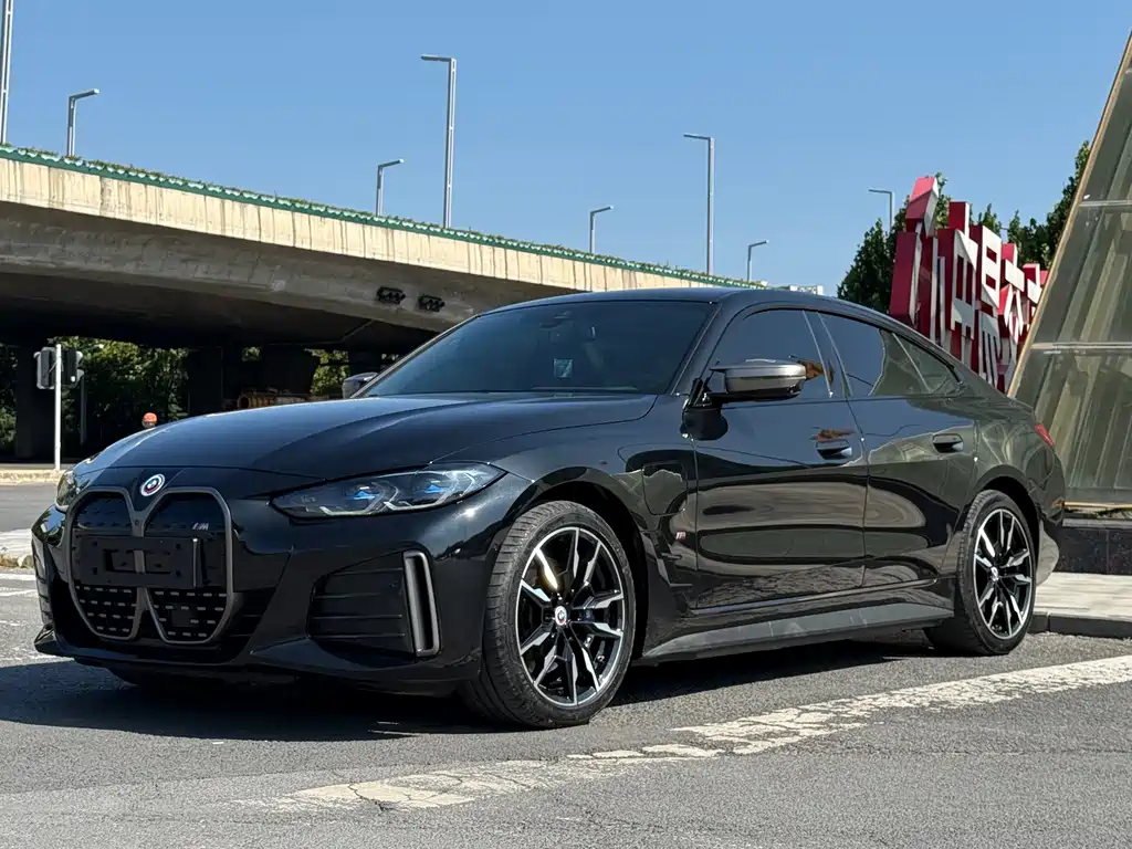 BMW BMW4 M