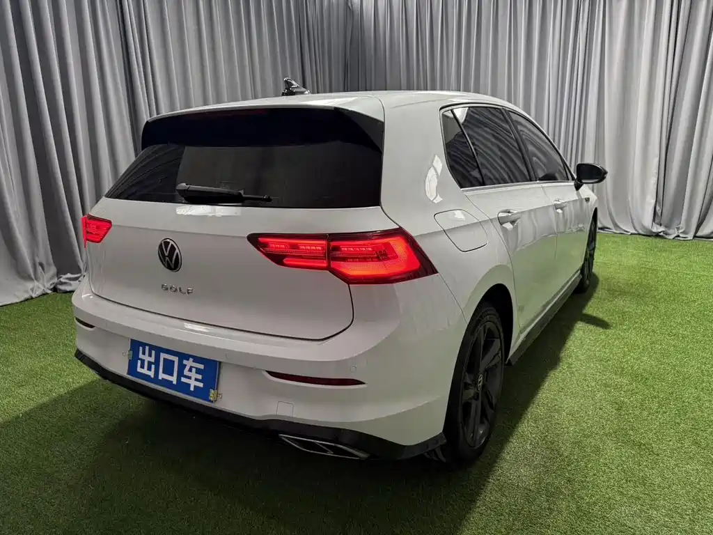 Volkswagen Golf — миниатюра 6