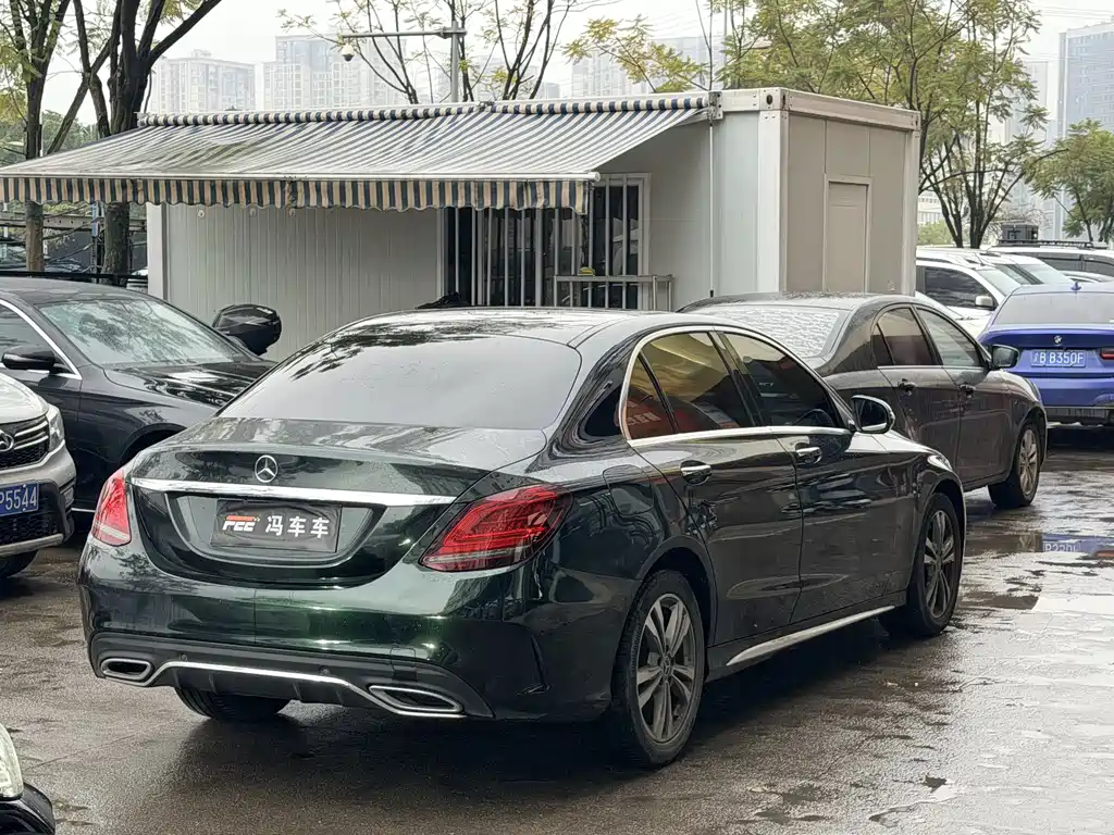 MERCEDES-BENZ C CLASS