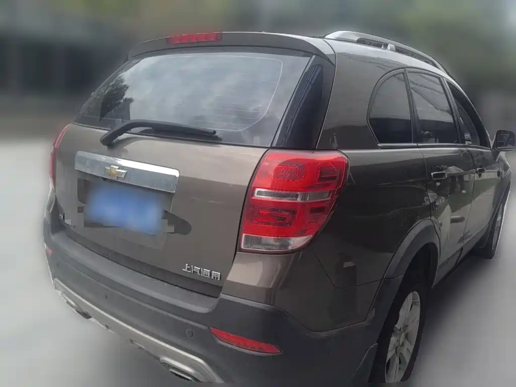Chevrolet Captiva — миниатюра 4