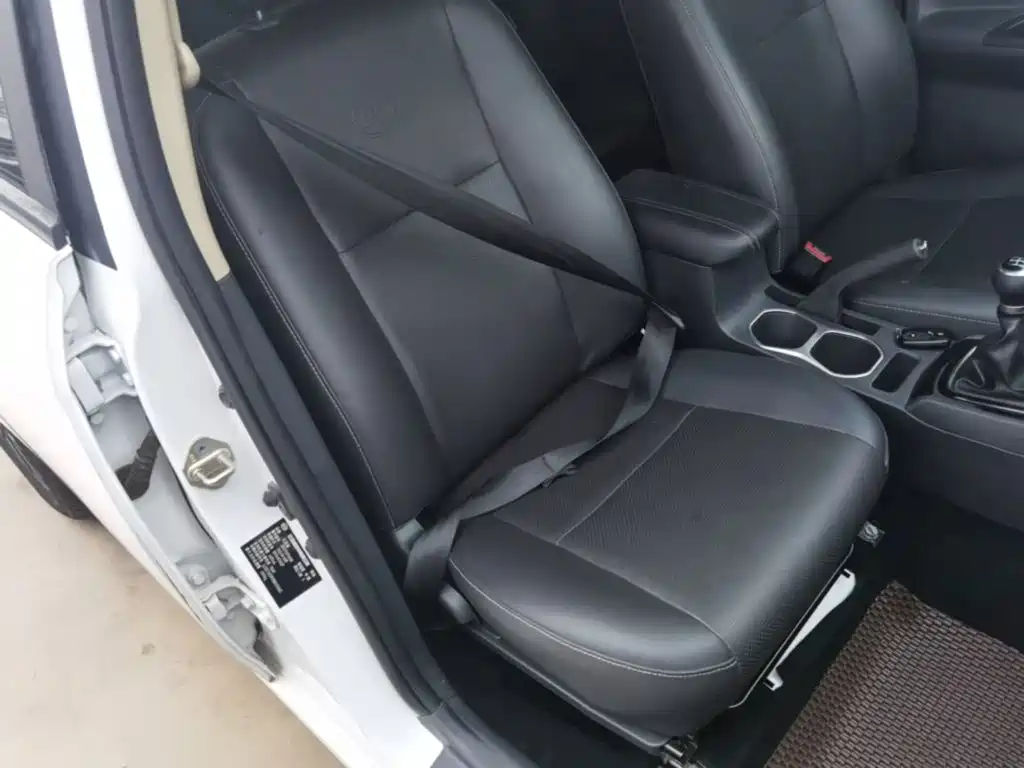 BYD F3 — миниатюра 25