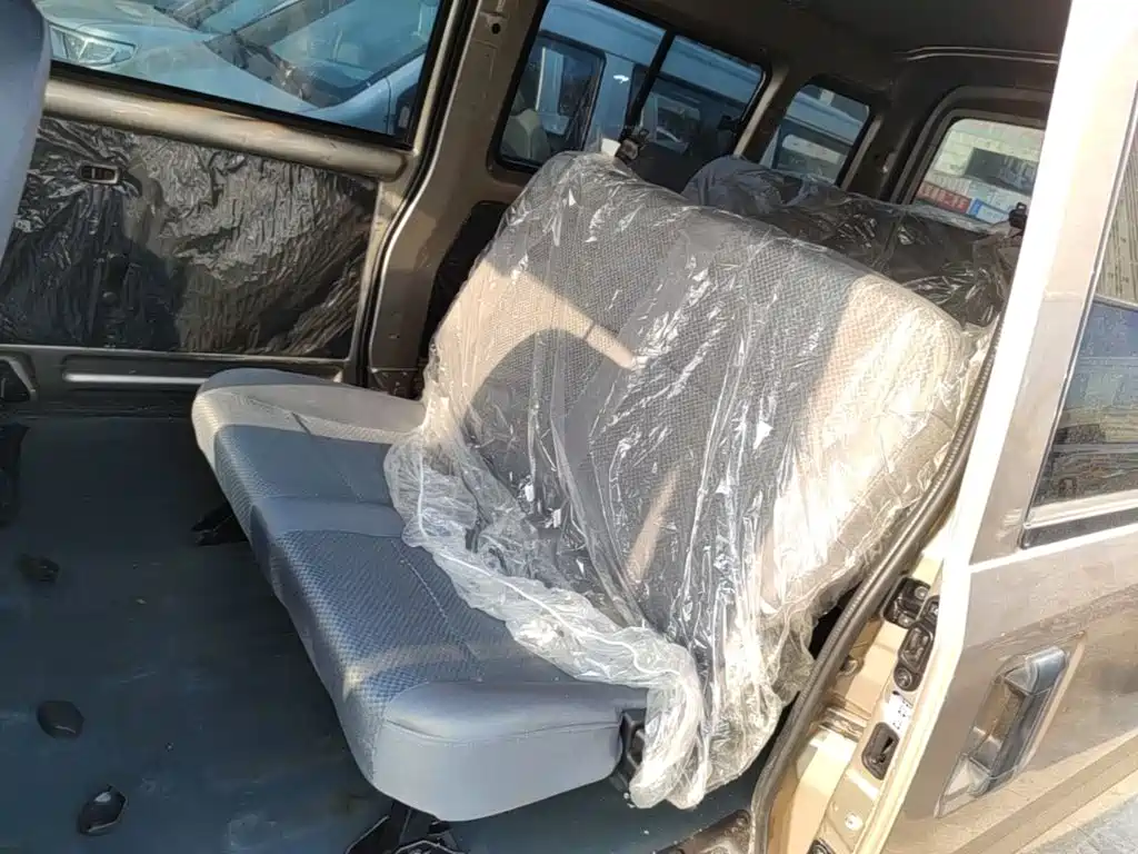 Wuling Rongguang — миниатюра 17