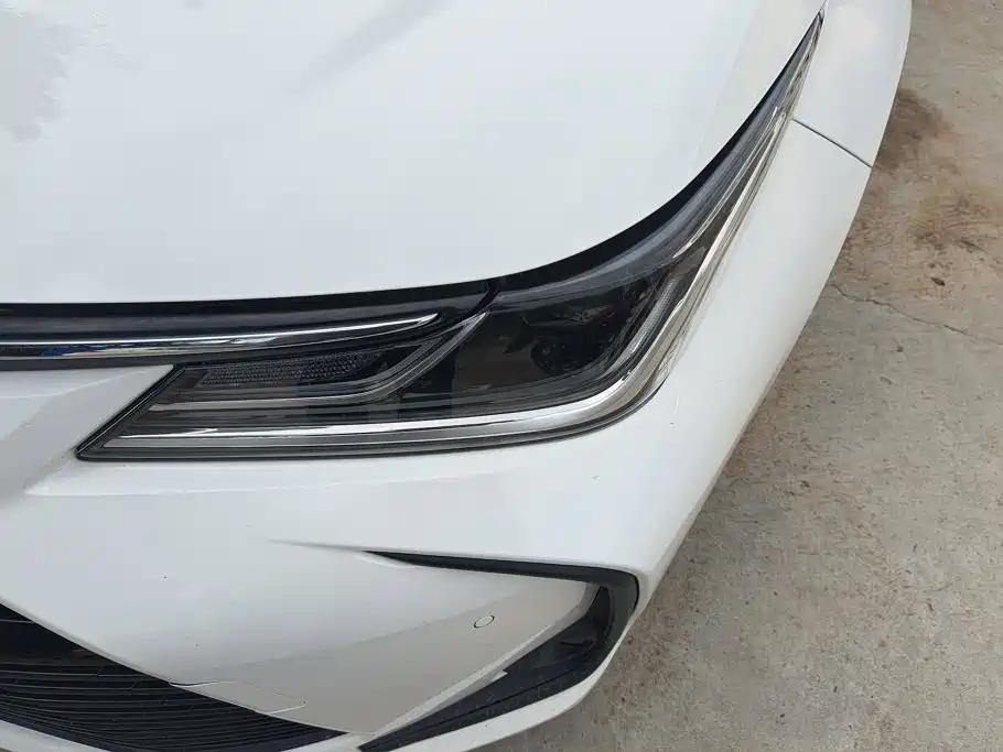 Toyota Corolla — миниатюра 5