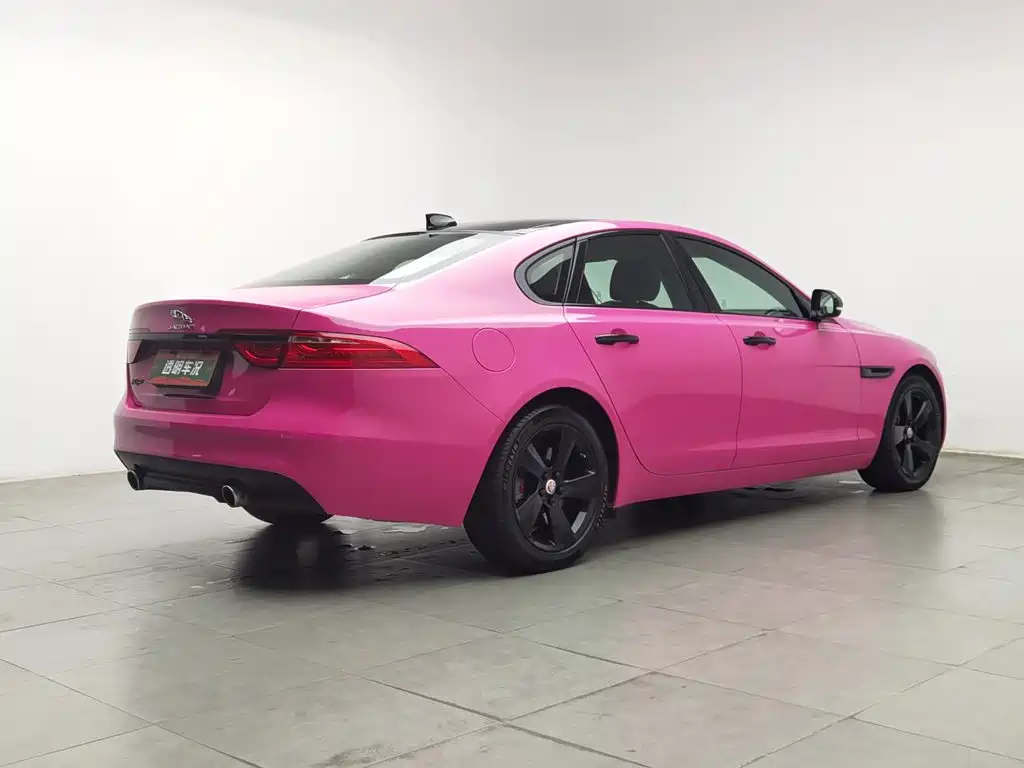 Jaguar XF — миниатюра 2