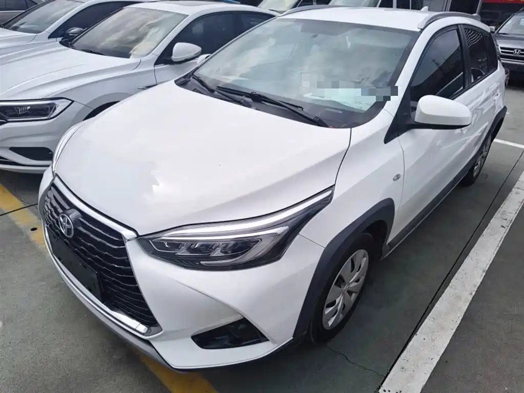 Toyota Yaris L 2020