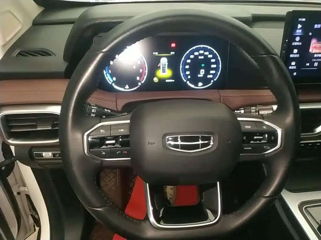 Geely Haoyue — миниатюра 11