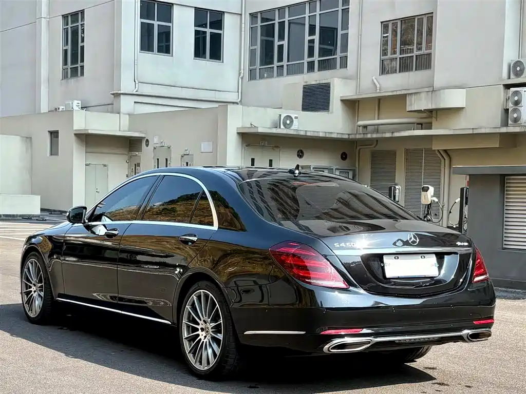 MERCEDES-BENZ S CLASS
