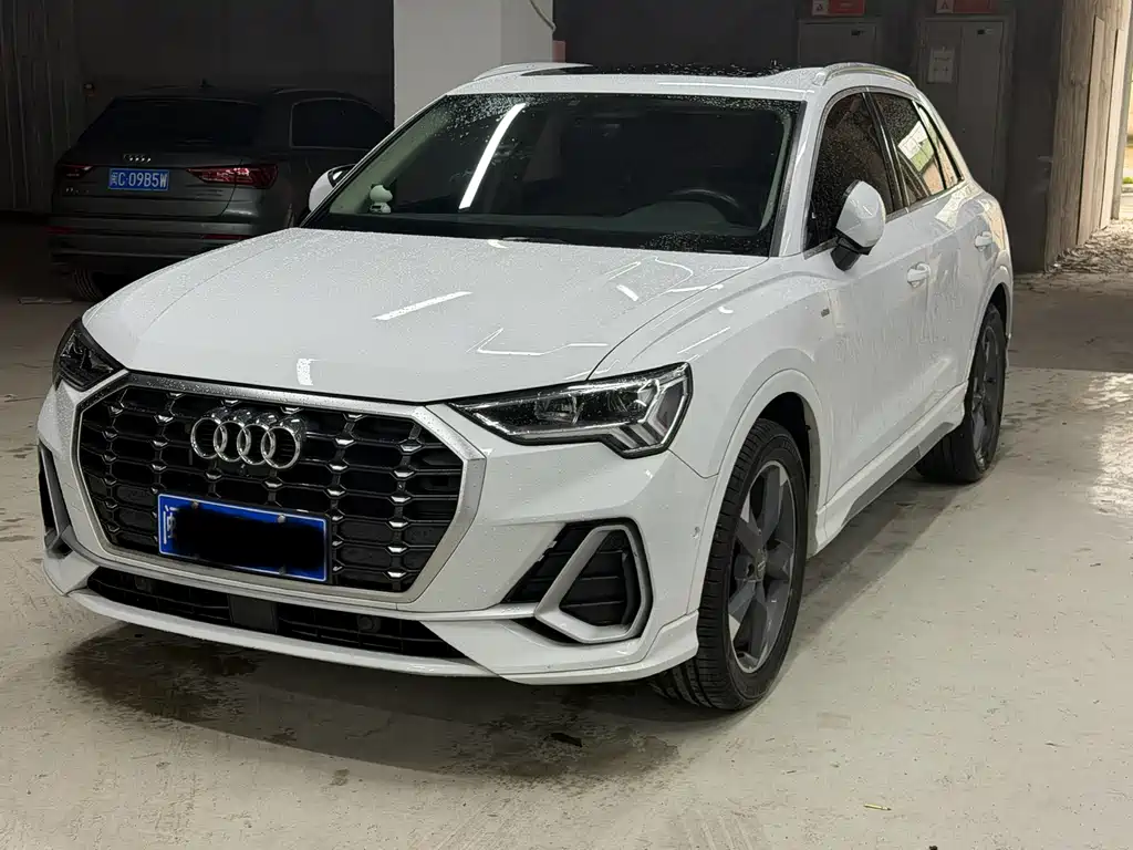 Audi Q3 2022 35 TFSI Fashion Dynamic Type
