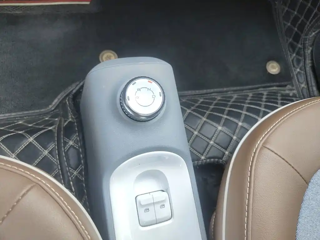 Wuling MINIEV — миниатюра 14