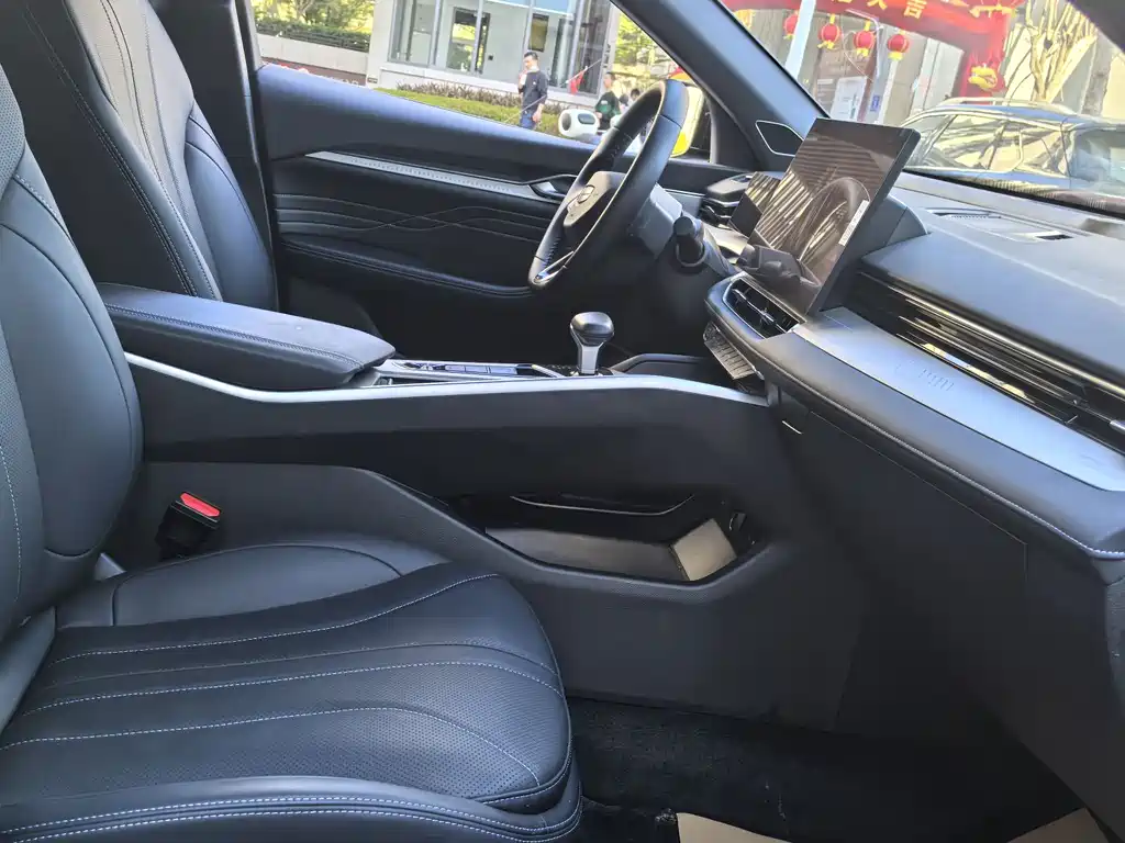 GEELY AUTOMOBILE XINGRUI