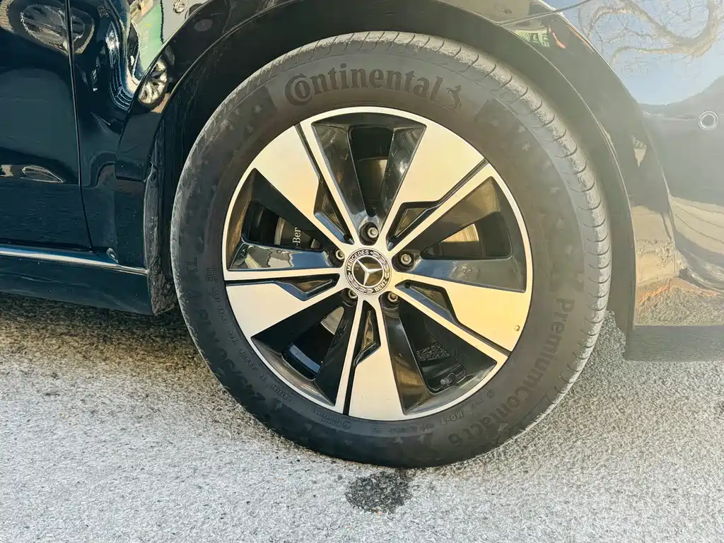 MERCEDES-BENZ V CLASS