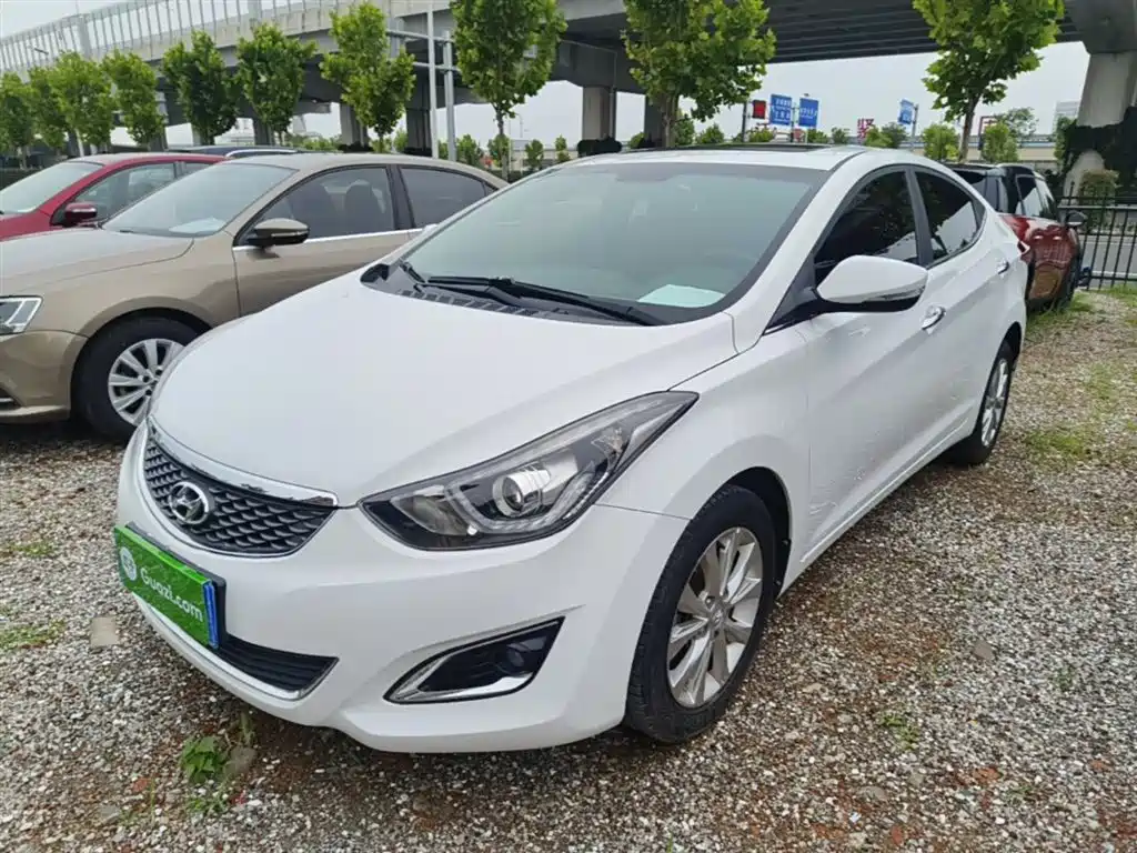 Купить Hyundai Elantra Langdong