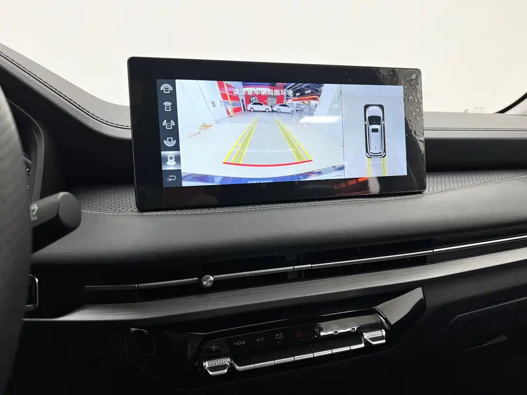 WULING WULING JIACHEN