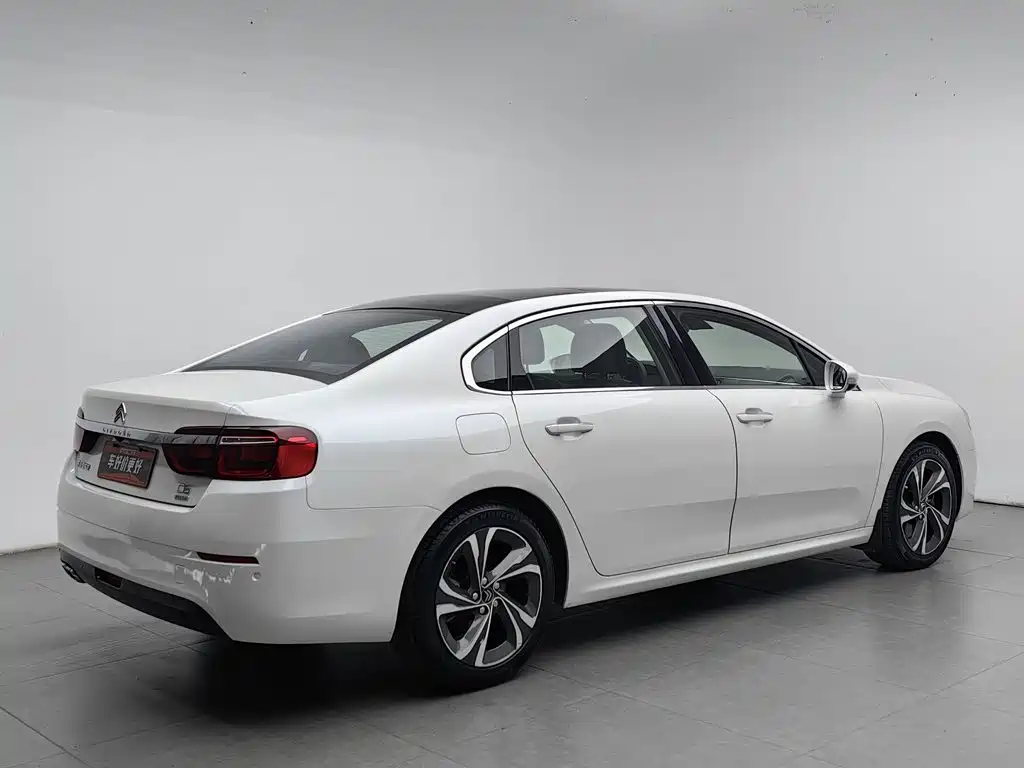 Citroen C6 — миниатюра 2