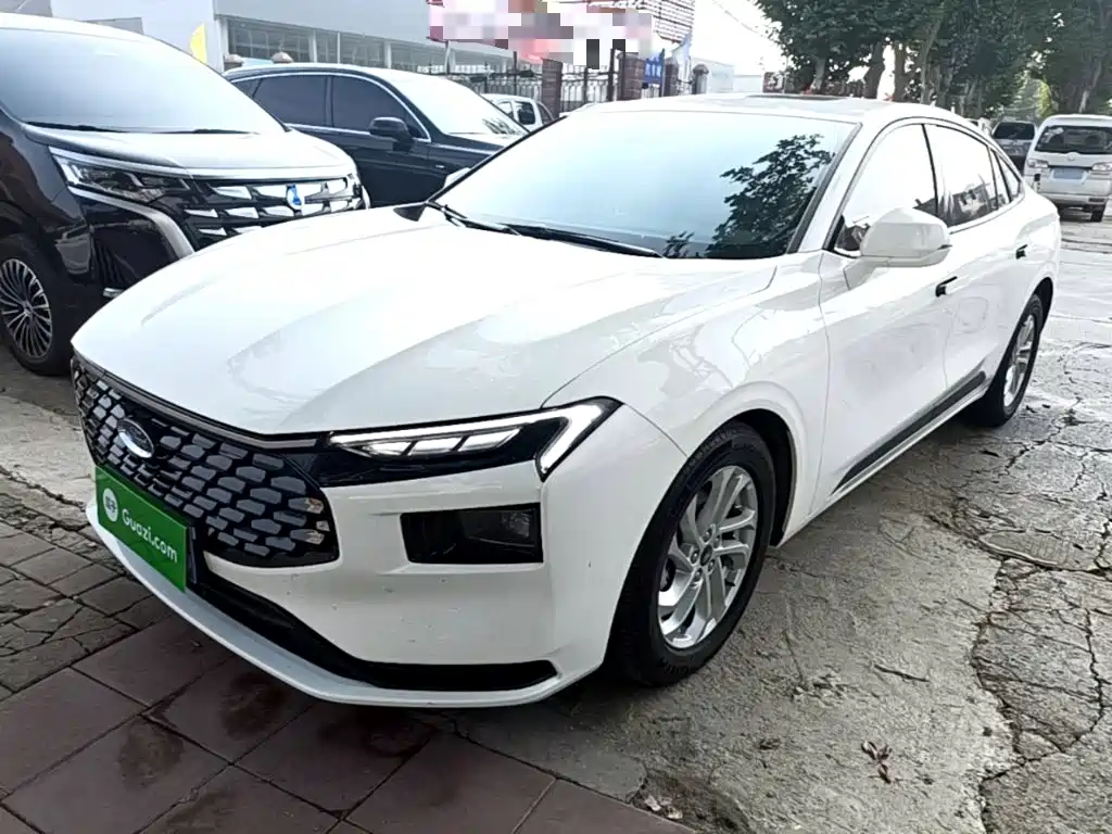 Ford Mondeo 2025 1.5T EcoBoost