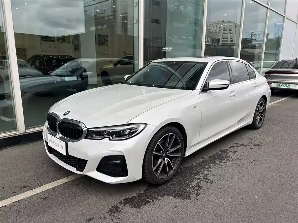 BMW 3 Series 2021