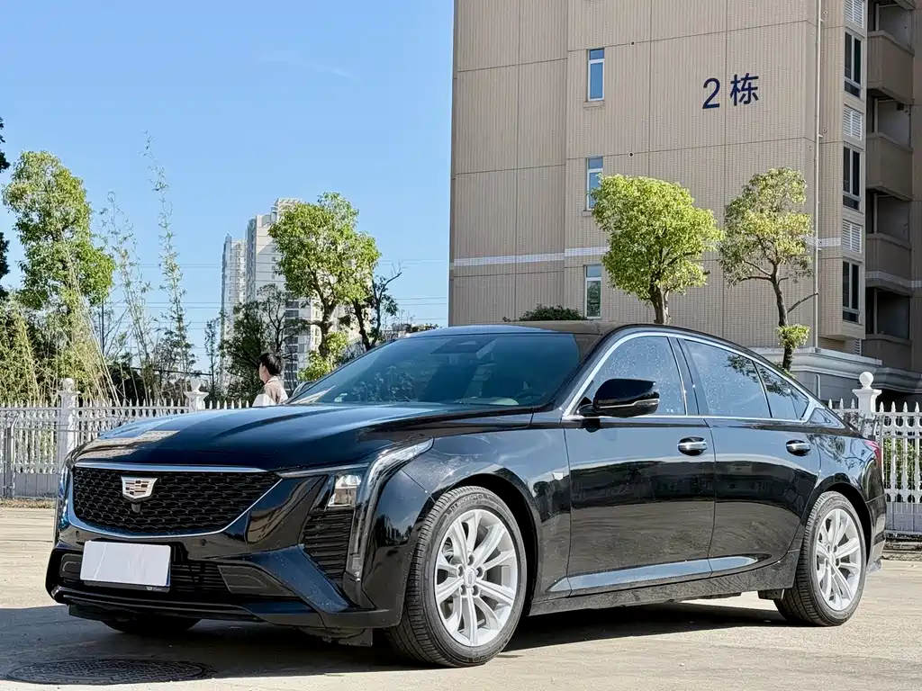 Cadillac CT5 2025