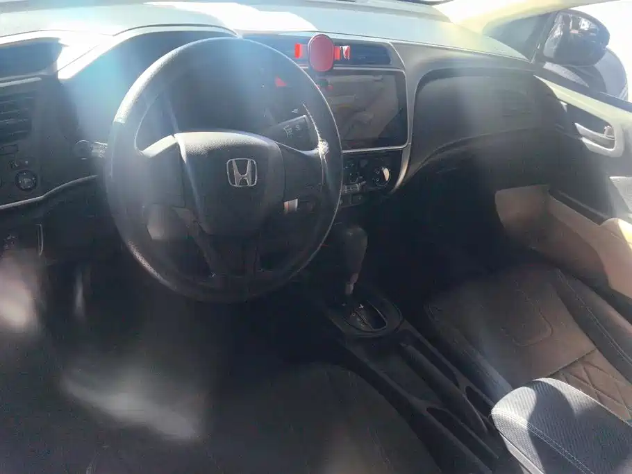 Honda City — миниатюра 11