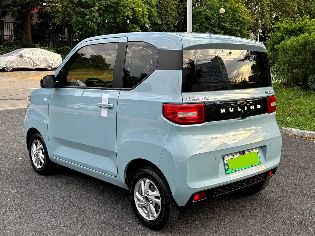 Wuling MINIEV — миниатюра 9