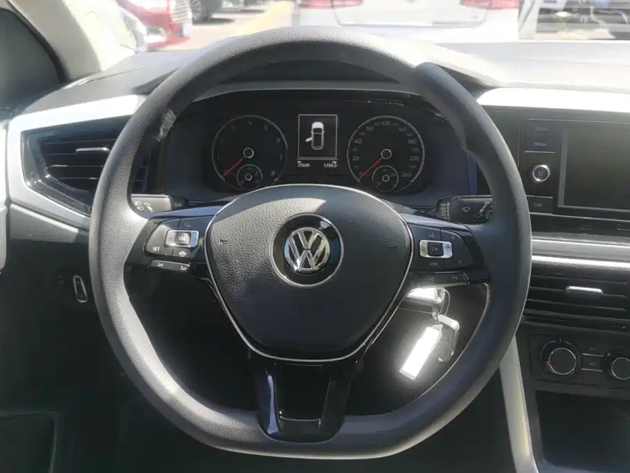 Volkswagen Polo — миниатюра 15