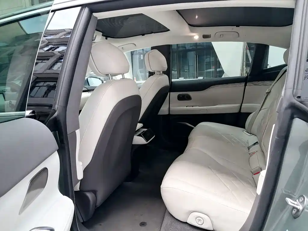 NIO ET7 — миниатюра 12