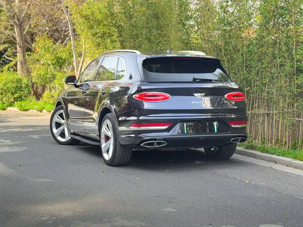 Bentley Bentayga 2021 3.0T PHEV