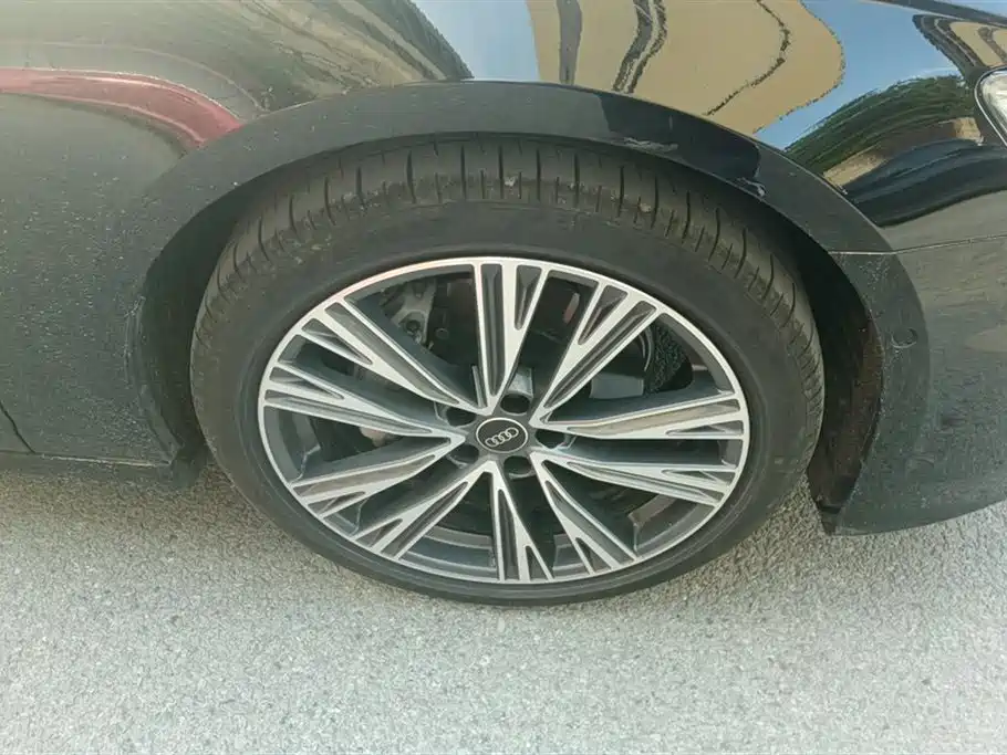 Audi A6L 2026 3.0T quattro Flagship