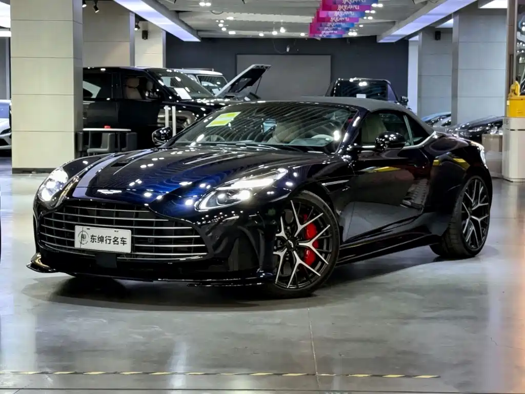 Aston Martin DB12 2025 4.0T V8 Volante
