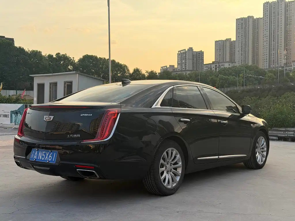 Cadillac XTS — миниатюра 11