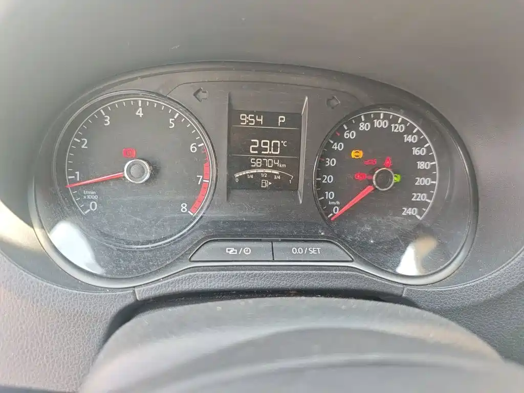 Volkswagen Polo — миниатюра 13