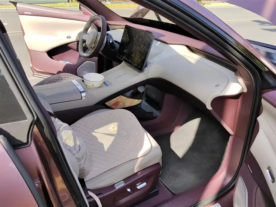 XIAOMI CAR XIAOMI YU7