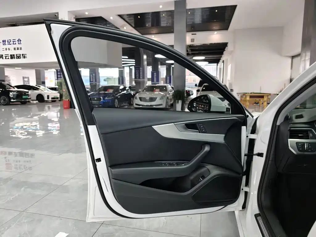 Audi A4L — миниатюра 15