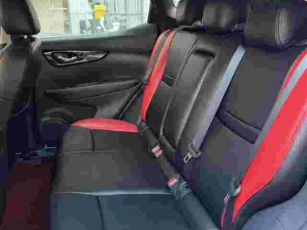 Nissan Qashqai — миниатюра 5